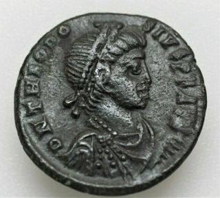 Theodosius I,  Ae,  383 - 388 A.  D; 24 Mm,  4.  09 G.  Dn Theodo - Sivs Pf Avg,  Rosette