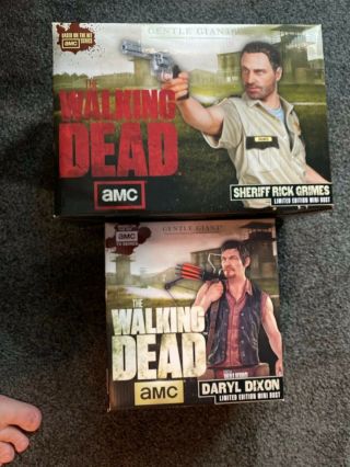Sheriff Rick Grimes Limited Edition Mini Bust And Daryl Dixon Limited Mini Bust