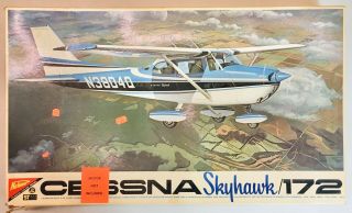 Vintage Nichimo Cessna Skyhawk 172 1/20 Scale Kit Aiplane Model Made In Japan