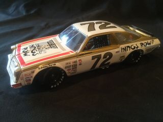 Action 1975 Chevy Malibu Benny Parsons 72 Kings Row 1/24 Scale