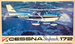 Nichimo S - 2002 - 4500 Cessna Skyhawk 172 1/20 Scale Plastic Model Kit