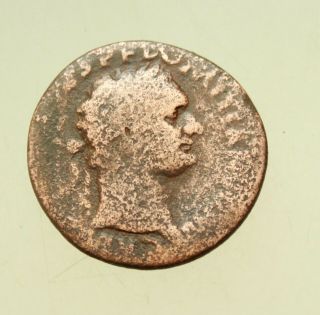 Domitian,  A.  D.  81 - 96.  Ae26mm As 8gr Rome C.  A.  D.  88 - 89.