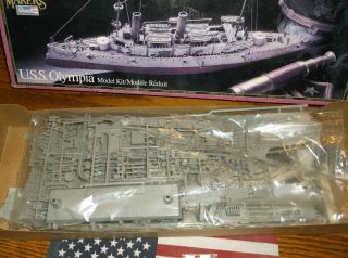 Vintage Revell History Makers Series U.  S.  S.  Olympia 1/232 Scale Model W/extras