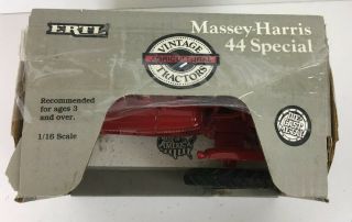 Vintage Ertl Massey Harris 44 Special Tractor 1/16 Scale Diecast Model Toy Red 2