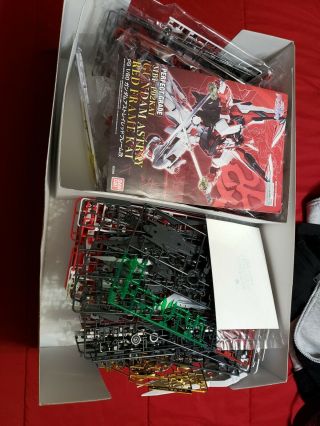 Pg Perfect Grade 1/60 Gundam Seed Astray Red Frame Kai P - Bandai Exclusive