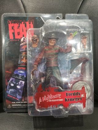 Mezco Cinema Of Fear: Series 2 - A Nightmare On Elm Street Freddy Krueger Figure
