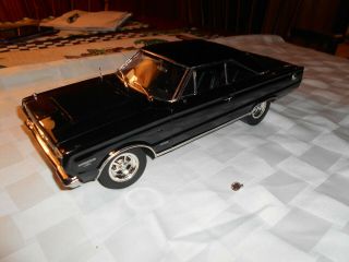 Highway 61 / Die - Cast Promotions - 1967 Plymouth Gtx - 1/18 Diecast