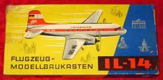 Il - 14,  1:87 Flugzeug Modellbaukasten,  Kvz - Plasticart,  1965 Aircraft Model Kit