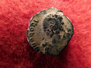 Ancient Roman Coin - Honorius (393 - 423 A.  D. ) (r18)