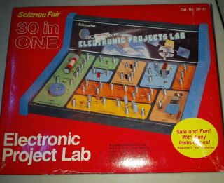 Vintage Radio Shack “30 In 1 Science Fair” Electronic Project Lab