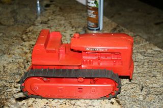 Vintage 1950’s Product Miniature International Td 24 Diesel Crawler Toy Dozer