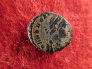 Ancient Roman Coin - Honorius (393 - 423 A.  D. ) (s2)