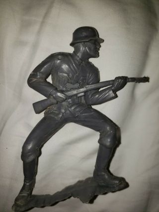 Marx 1963 6 Inch Wwii German Nazi Soldier Rifle Pointed