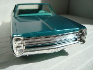 1/25 1968 Plymouth Fury H/t Friction Promo Look