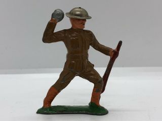 Vintage Wwi Doughboy Soldier Throwing A Hand Grenade Die - Cast Metal Toy Army Man