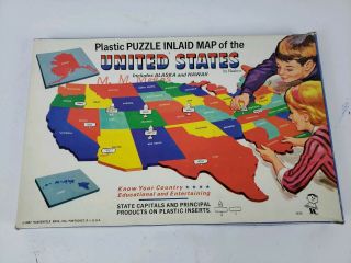 1967 Hasbro Plastic Puzzle Inlaid Map Of The United States Complete.