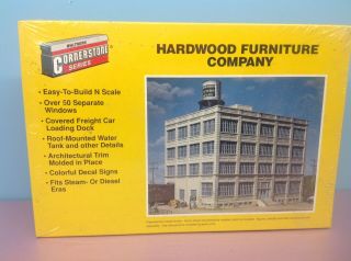 N Scale Walthers Hardwood Furniture Company 933 - 3232 Complete