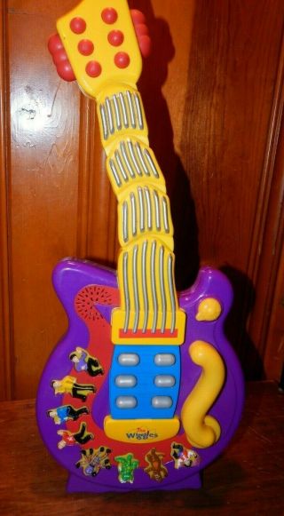 Wiggles Wiggley Giggley Electronic Sing Dancing Guitar Toy Great