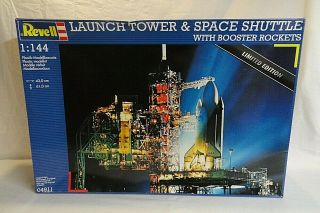 Giant 2014 Revell 1/144 Launch Tower,  Space Shuttle & Booster Rockets Model Kit
