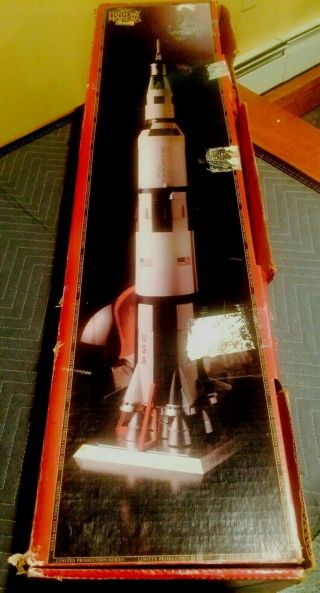 Revell History Maker 1:96 Apollo Saturn V Moon Rocket Plastic Model Kit 2
