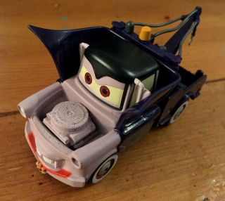 Dracula Mater - Disney Pixar Cars Die - Cast 1:43 Scale Model Ships Dec 2