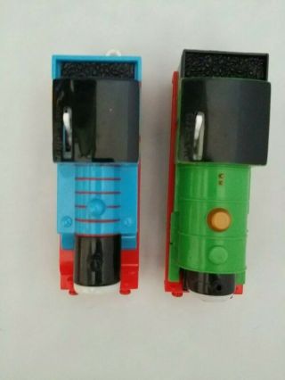 Thomas & Friends Thomas and Percy Trackmaster Motorized Train 2006 HIT TOY Co. 2