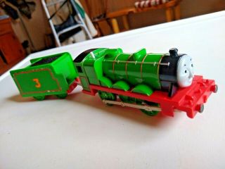 Thomas & Friends Trackmaster Motorized 3 Talking Henry Train Engine & Tender
