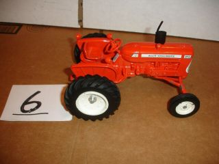 1/16 Allis Chalmers D 15 Toy Tractor