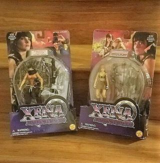 2 Xena Warrior Princess Action Figures - 1 Xena & 1 Gabrielle - Toybiz 1998