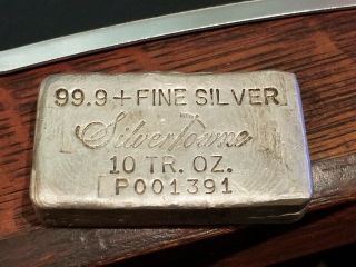 Silvertowne 99.  9,  Fine Silver 10 Oz Hand Poured Bar P001391