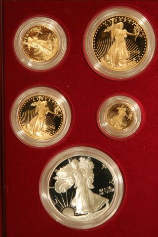 1995 - W American Eagle 10th Anniversary Gold & Silver Proof Set
