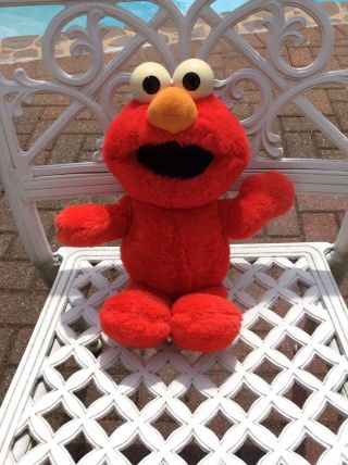 Vintage Tickle Me Elmo 1995/1997 Sesame Street Talks Laughs Great