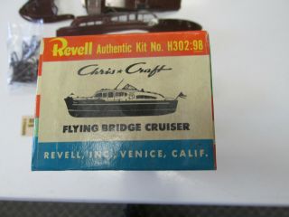 Vintage Revell Chris Craft Flying Bridge Cruiser Model Kit H302