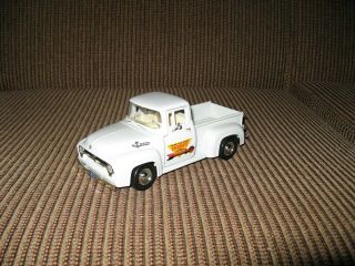 Cockshutt Tractor 1956 Ford F1 Toy Sales / Service Pick - Up Truck