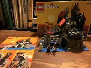 Lego Castle Wolfpack Tower (6075) 100 Complete And Instructions