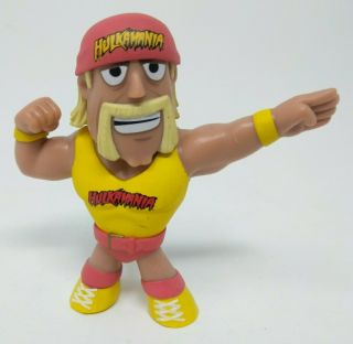 Funko Mystery Mini Vinyl Figure Wwe Wwf: Hulk Hogan Hulkamania - Series 1 B1