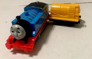 Thomas The Tank & Friends Trackmaster Motorized Tomas And Water Tank