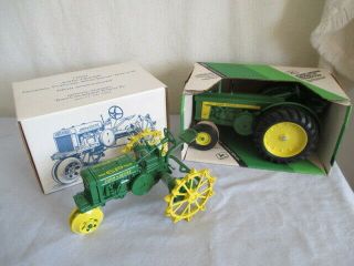 John Deere R & Gp Expo Tractor 1/16 Farm Toy