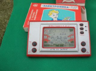 Elektronika IM - 02 Game/Watch Mickey Mouse RED,  198x Vintage Soviet nintendo 2