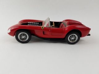 1958 Ferrari 250 Testa Rossa Red Roadster Danbury 1:24 Diecast Box & Title