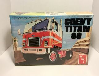 Vintage Amt Chevy Titan 90 1/25 Truck Model Kit T509 - Factory