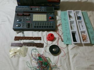 Electronic Project Lab 300 In One Kit Radio Shack Science Fair Extra Micro Chip