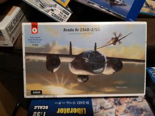 Fly 32025 Arado Ar 234 B - 2/s3,  1/32 Model Kit,  Very Detailed,  Multimedia.  Niob
