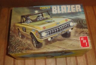 Amt T336 Chevy Blazer 1/25 Model Kit 1970 Complete T336 - 225