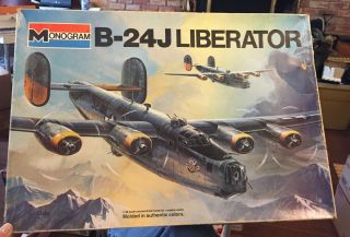 Vintage Monogram B - 24j Liberator Model Kit 1:48 Scale 5601 Unassembled