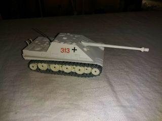 Solido Jagdpanther 228 1971 White 8 Inches