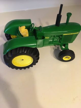 ERTL John Deere 5020 diesel Toy Tractor 1/16 3