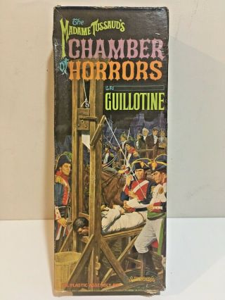 1964 Aurora Chamber Of Horrors Guillotine Model Kit 800 - 98 Incomplete