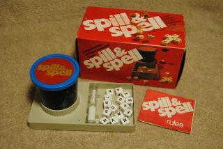 Vintage 1971 Spill & Spell Parker Brothers 15 Cube Crossword Game Complete 102