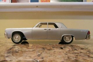 0721p 1961 Lincoln Continental Sedan Promo Friction Model Car By Amt